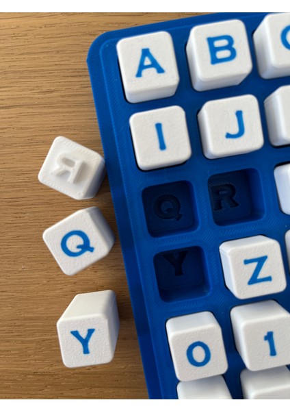 Pla Alfabeli Harf ve Rakam Kalıbı – 3D Baskı Kurabiye, Seramik ve Hamur Şekillendirme Kalıbı (48 Parça, Mavi Kutu) indirimleri