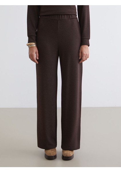 Yeni Sezon Beli Lastikli Parlak Görünümlü Kadın Pantolon fiyatları