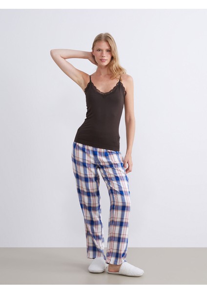 Yeni Sezon V Yaka Dantel Detaylı Kadın Atlet fiyatları