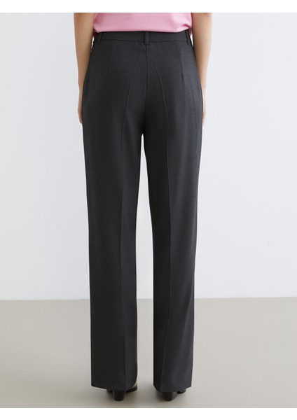 Yeni Sezon Regular Fit Geniş Paça Kadın Pantolon fırsatları