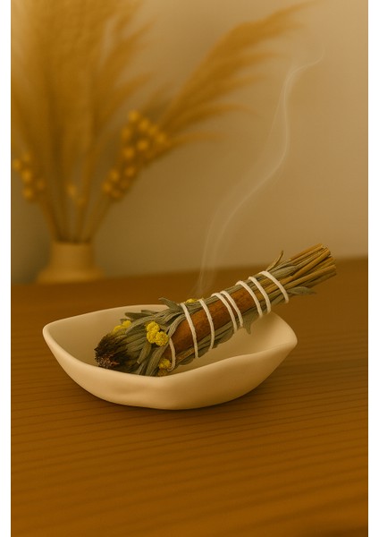 Adaçayı, Altın Otu ve Tarçın Demet Tütsü – Huzur, Bereket ve Pozitif Enerji fiyatları