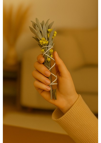 Adaçayı, Altın Otu ve Tarçın Demet Tütsü – Huzur, Bereket ve Pozitif Enerji fırsatları