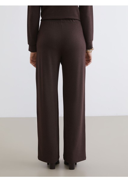 Yeni Sezon Beli Lastikli Parlak Görünümlü Kadın Pantolon fırsatları