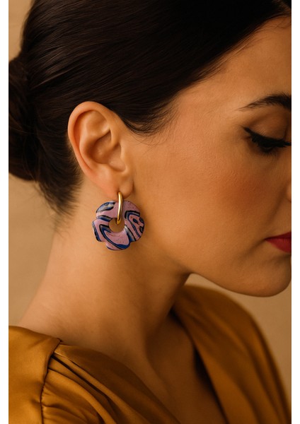 Noir Bleu – El Yapımı Mor & Lacivert Desenli Halkalı Küpe | Şık & Sanatsal Tasarım fırsatları