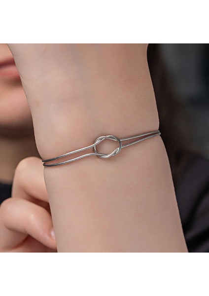 925 Ayar Gümüş Aşk Düğüm Kadın Bileklik T8076 (770770)