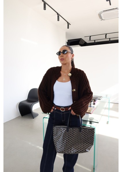 Büyük Gold Düğmeli Çift Cepli Hırka