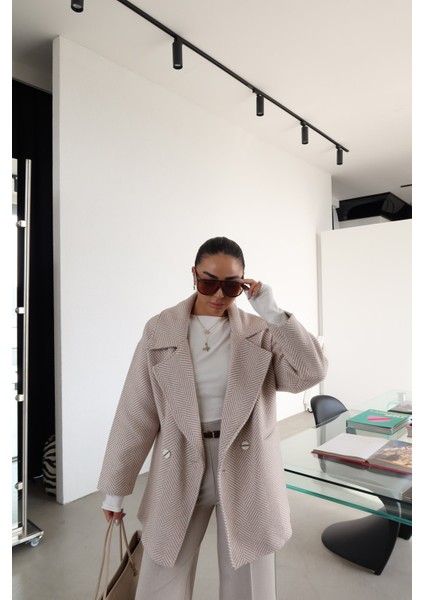 Balık Sırtı Kruvaze Yaka Kaban fırsatları