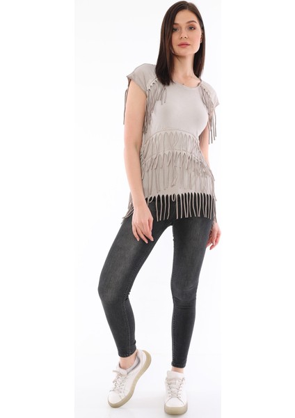 Viskon Kumaş Taş Rengi Yazlık Püskül Detaylı Kadın Bluz indirimleri