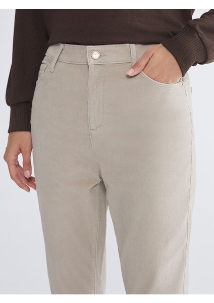 Yeni Sezon Dar Fit Kadife Kadın Pantolon modelleri