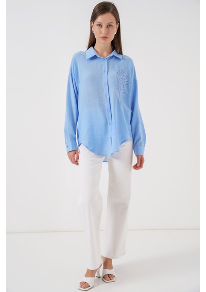 Kadın Nakışlı Oversize Gömlek 20338 - Mavi fiyatları
