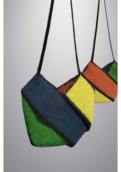 Parçalı Çok Renkli Kağıt Ip Tığ Işi El Örgüsü Çanta fiyatları