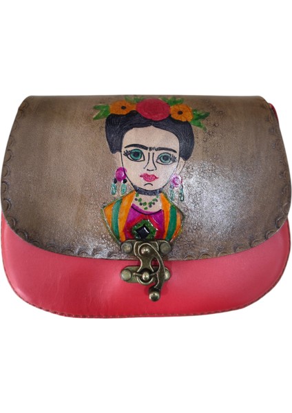 El Yapımı Hakiki Deri Frida Kahlo Desenli Mini Kadın Çapraz Çanta - El Boyaması Vintage Tarz Omuz Çantası - Sanatsal El Işçiliği Tasarım