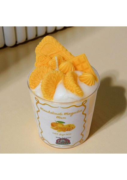 Mandalinalı Magnolia Mum – El Yapımı Soya Wax Kokulu Dekoratif Mum (Tatlı Mandalina Kokusu) fiyatları