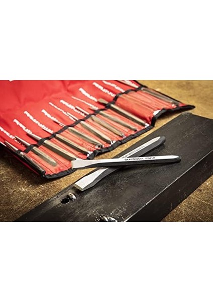 12 Adet Delgeç ve Keski Seti - 82305 modelleri