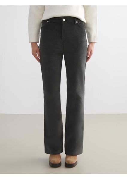 Yeni Sezon Dar Fit Ispanyol Paça Kadife Kadın Pantolon fiyatları