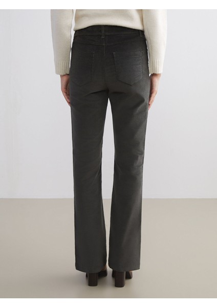 Yeni Sezon Dar Fit Ispanyol Paça Kadife Kadın Pantolon fırsatları