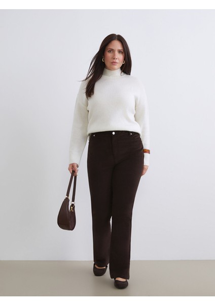 Yeni Sezon Dar Fit Ispanyol Paça Kadife Kadın Pantolon