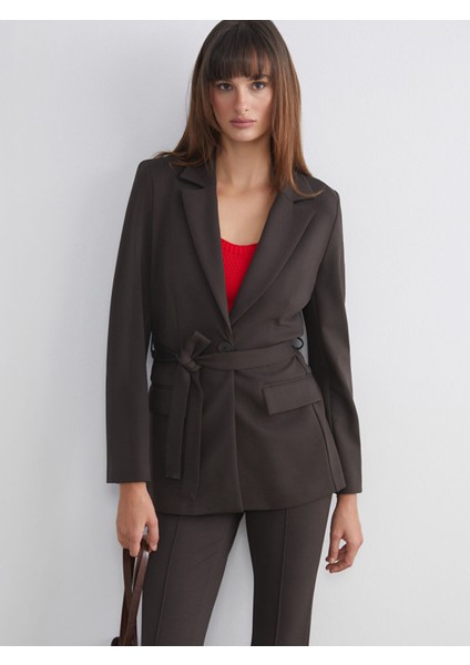 Yeni Sezon Beli Kuşaklı Kadın Blazer Ceket