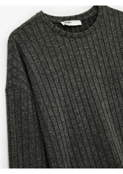 Uzun Kollu Bisiklet Yaka Rahat Kalıp Pijama Üstü fiyatları