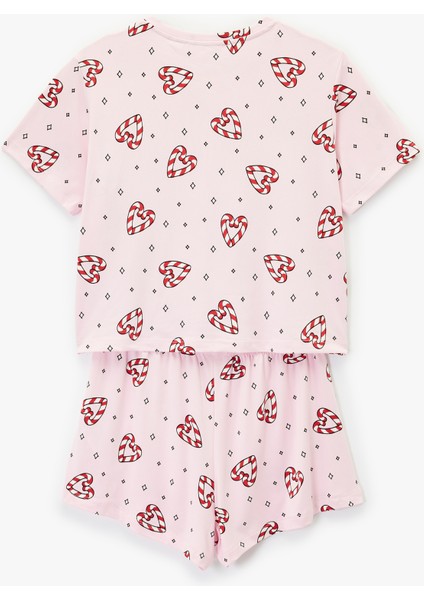Kısa Kollu U Yaka Baskılı Şortlu Yılbaşı Pijama Takımı fiyatları