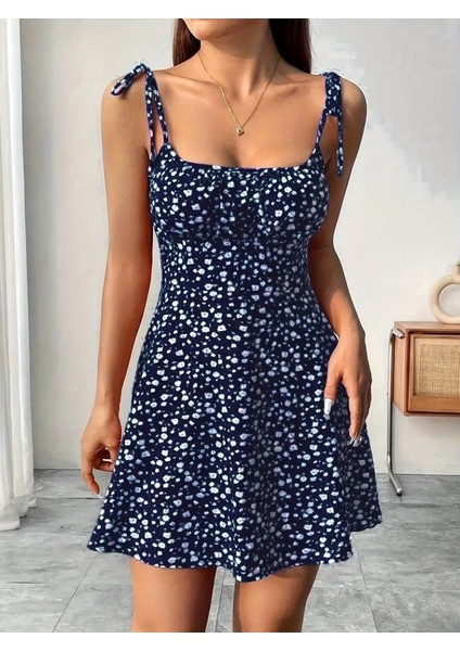 Kadın Askılı Büzgü Detaylı Kare Yaka Çiçek Desenli Mini Süprem Elbise fiyatları