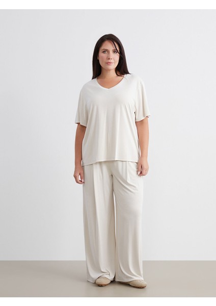 Yeni Sezon Büyük Beden V Yaka Modal Karışımlı Kadın Tişört fiyatları