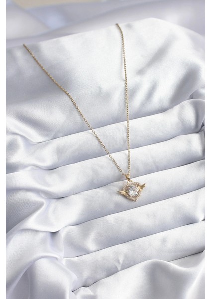 316L Çelik Gold Renk Zincir Zirkon Taşlı Kalp Model Kadın Kolye fiyatları