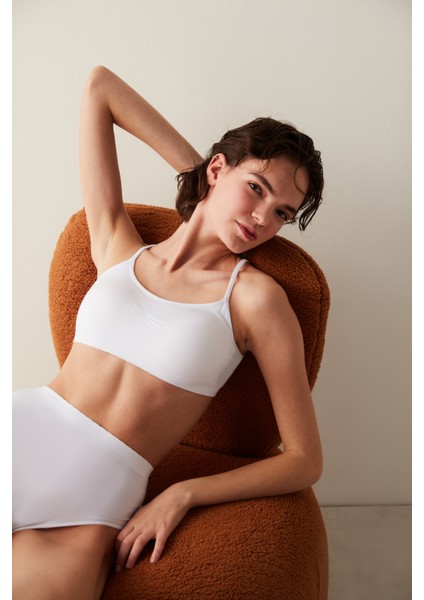 Optik Beyaz Nu Basic Balensiz Çıkarılabilir Kaplı Sütyen