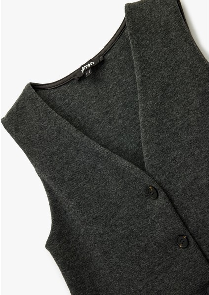 Slim Fit Düğmeli V Yaka Triko Yelek fiyatları