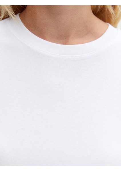 Yeni Sezon Bisiklet Yaka Kadın Tişört modelleri