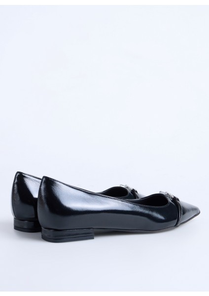 Siyah Kadın Düz Ayakkabı 91D2546VER550 modelleri