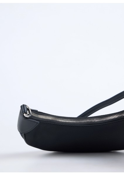 Siyah Kadın Omuz Çantası A4W30015999 fırsatları