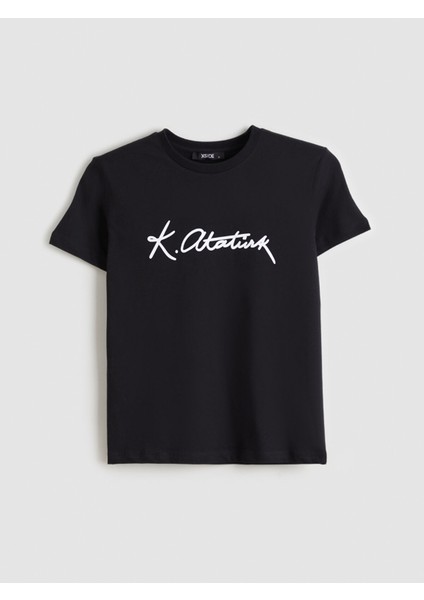 Yeni Sezon Bisiklet Yaka Atatürk Temalı Kadın Tişört indirimleri