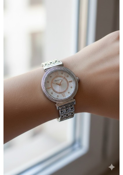 Kadın Kol Saati Gümüş Renk, Gümüş Kadran - Şık Metal Kordon, 2 Yıl Garantili modelleri