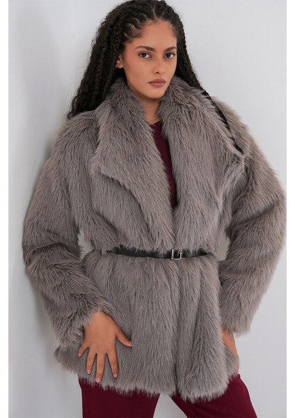 Kadın Kemerli Oversize Kürklü Kaban 9156 - Füme fiyatları