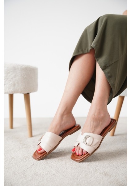 Ovest Taş Tokalı Cilt Kadın Günlük Terlik