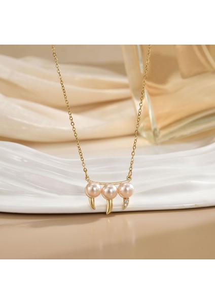 Yeni Kadın Yıldızlar ve Ay Köprücük Kemiği Zinciri Titanyum Çelik Renk Kaybetmez Çok Yönlü Kişilik Tasarım Duygusu Boyun Zinciri Hafif Lüks Stil (Yurt Dışından)