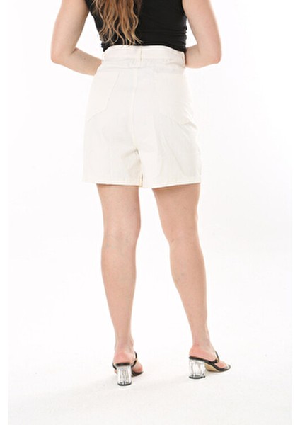 Kadın Büyük Beden Kemik Gabardin Kumaş 5 Cepli Şort Rahat Kesim Yazlık 100% Koton