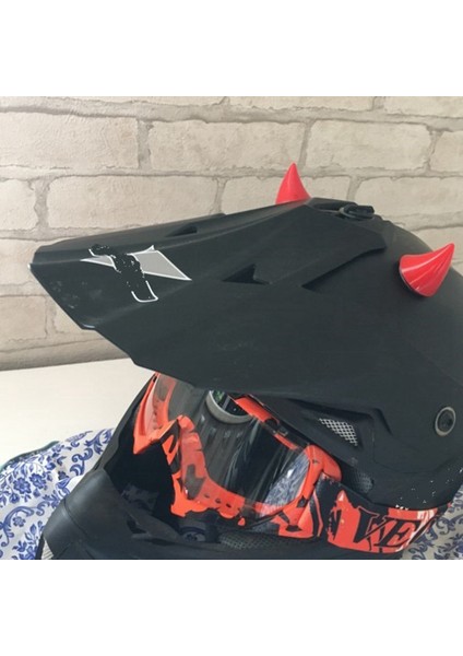4x Motosiklet Kask Köşe Boynuz Dekorasyon Aksesuarları Dayanıklı Emme Kupası Yumuşak Boynuz Dekorasyon Meapwear Siyah ve Kırmızı (Yurt Dışından) indirimleri