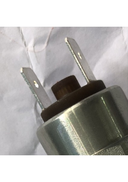 Deutz Engine Için Petrol Basınç Anahtarı 04190850 2011 1011 BF4M2011 FL1011 F3L1011 Kamyon Sensörleri (Yurt Dışından) modelleri