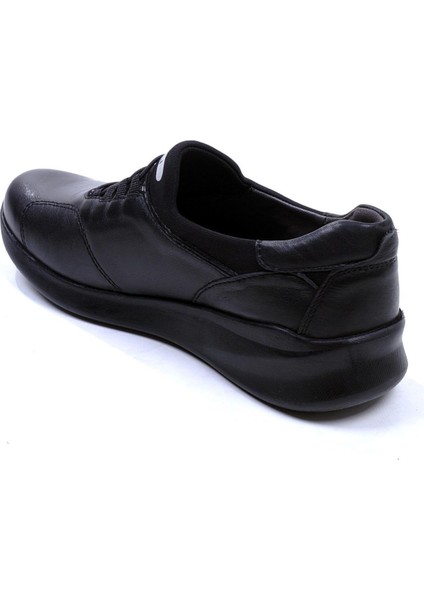 54501-G Siyah Kadın Hakiki Deri Ayakkabı
