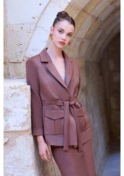 Belden Bağlamalı Süet Ceket