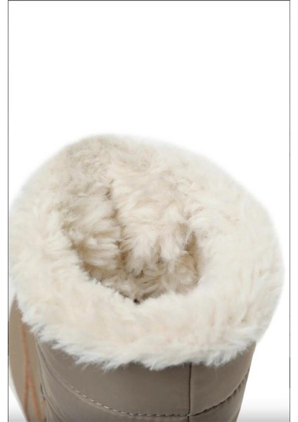 101164318 Lead NWP 2PR Kum Kadın Kar Botu