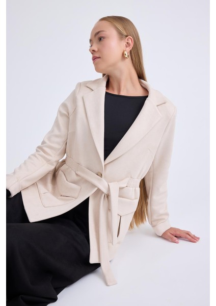 Belden Bağlamalı Süet Ceket