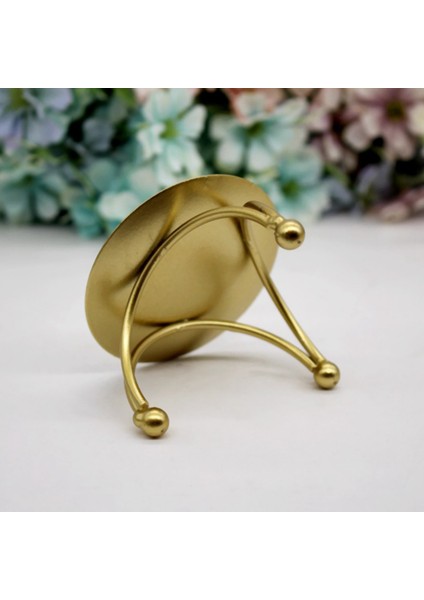 Avrupa Tarzı Şamdan Demir Mum Tutucular Retro Yuvarlak Masa Altın Ev Şenlikli Süsleme 2 Adet (Yurt Dışından) fiyatları