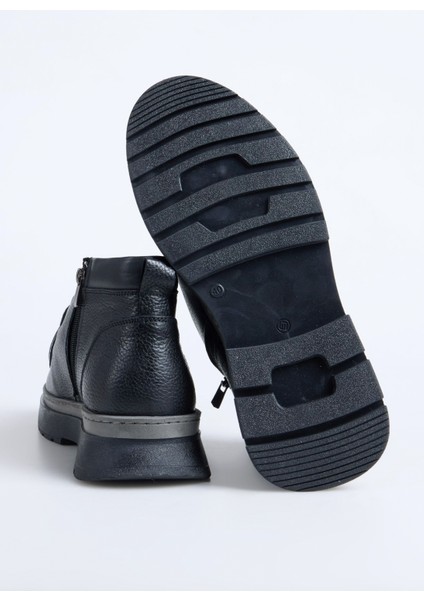 Siyah Erkek Bot Verı fırsatları