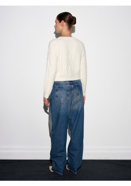 10462 Bisiklet Yaka Önü Taş Işlemeli Kazak-Ekru fiyatları