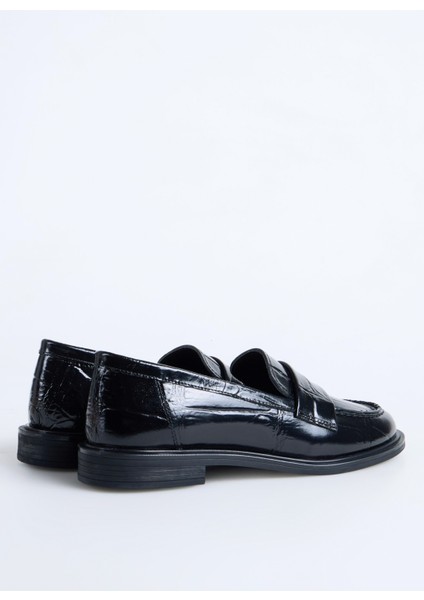 Siyah Kadın Loafer Z10132 modelleri