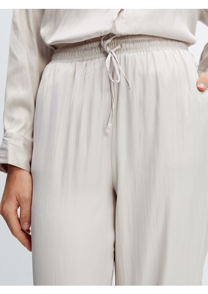 Yeni Sezon Beli Lastikli Saten Kadın Pantolon modelleri