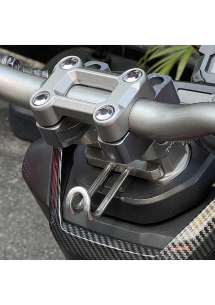 Motosiklet Kanca Gidon Bagaj Çantası Askılı Kancalar Tutucu Aksesuarları Honda ADV150 ADV160 Adv 150 160 (Yurt Dışından) indirimleri